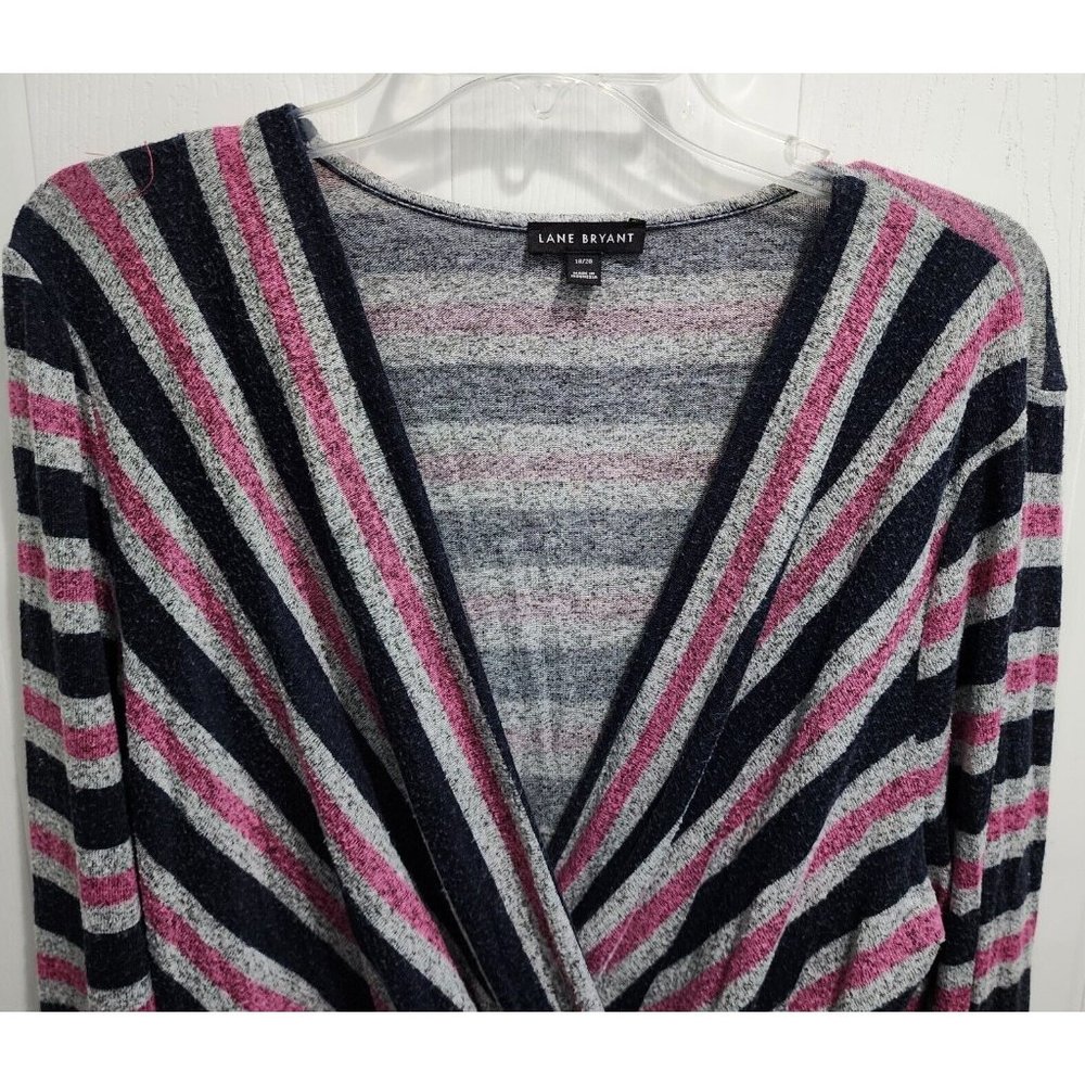 Lane Bryant Womens Long Sleeve Softest Touch Surplice Neck Sweater Striped 18/20 - Picture 2 of 10